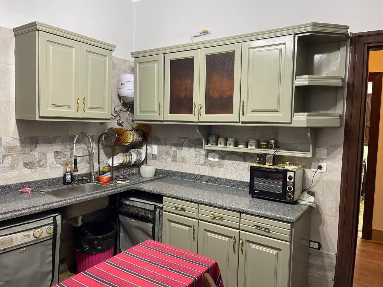 Wonderful Apartment Place In Dokki Cairo Exterior photo